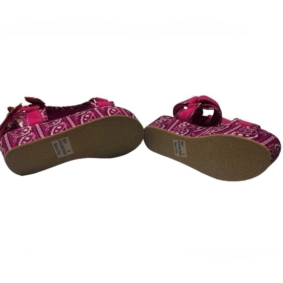 Fuchsia Paisley Platform Sandal Velcro Ankle Strap Open Toe women’s 6 Pazzle MIA - Picture 11 of 16